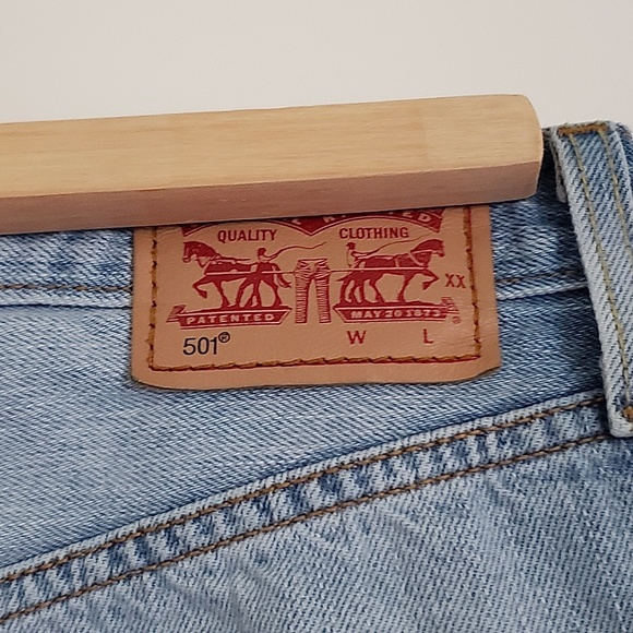 Levi’s Women’s 501 Jeans - Picture 1 of 6